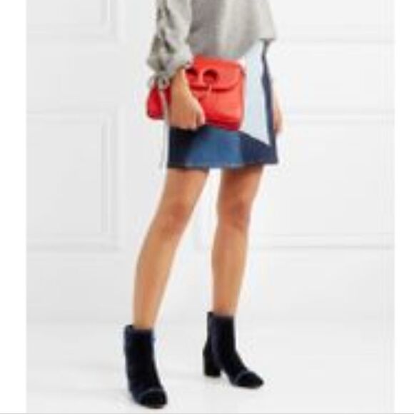 Stuart Weitzman On The Fringe Black Ankle Boots Block Heel Booties Size 8.5 - Picture 3 of 11